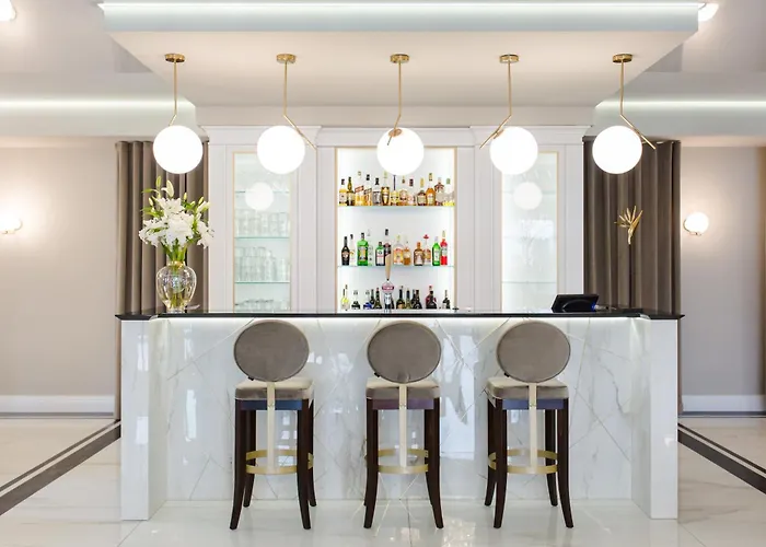 Hotel Bialy Dom